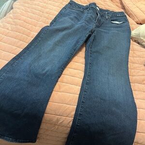 Good American flare stretch jeans. Inseam 29 inches